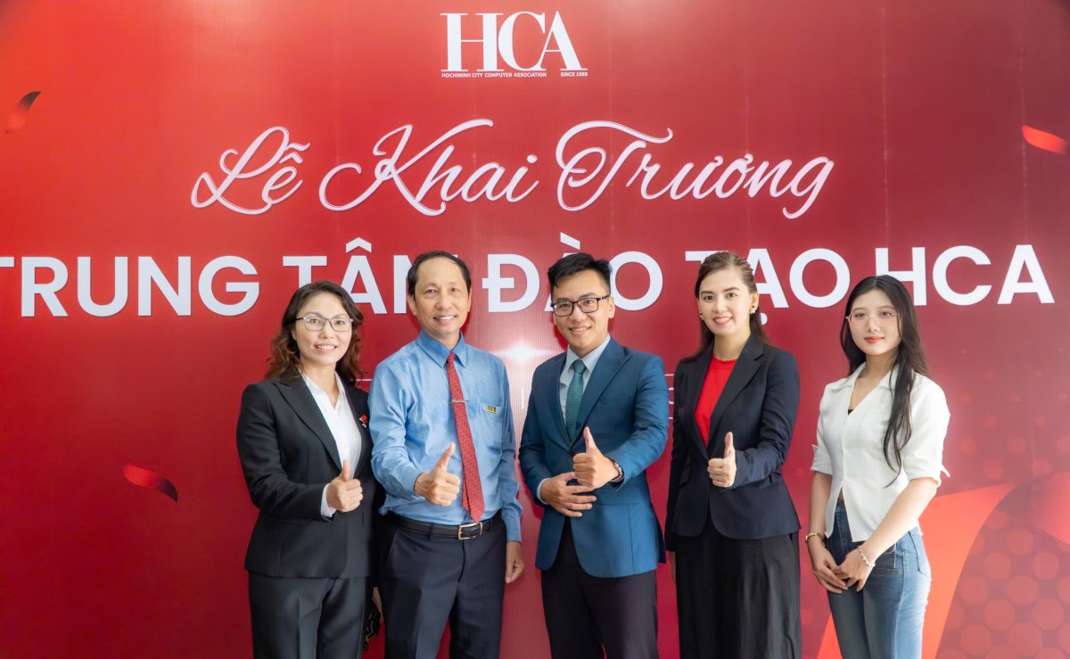 IHRAI và Trung tâm Đào tạo HCA ký kết hợp tác thúc đẩy đào tạo AI, livestream và phát triển năng lực số